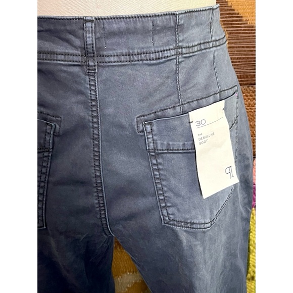 Anthropologie Pilcro Demilune Low-Rise Utility Pants 30 - Picture 5 of 13